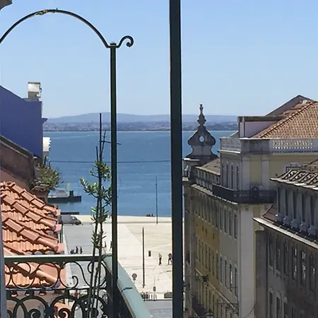Apartment Lv Premier Baixa Cn1